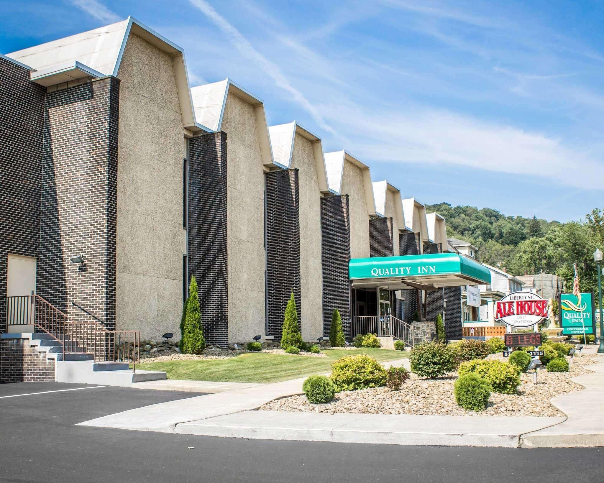 Quality Inn & Conference Center Franklin Exterior photo
